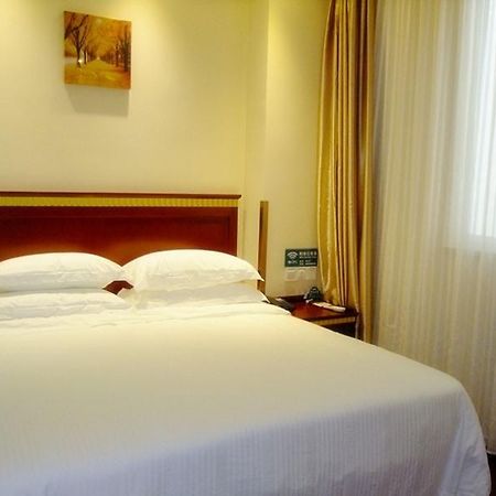 Greentree Inn Henan Kaifeng Gulou Square Express Hotel المظهر الخارجي الصورة