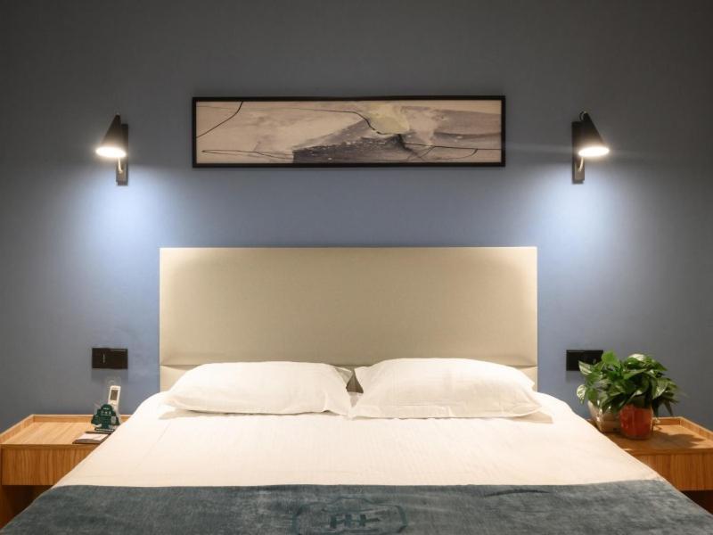 Greentree Inn Henan Kaifeng Gulou Square Express Hotel المظهر الخارجي الصورة