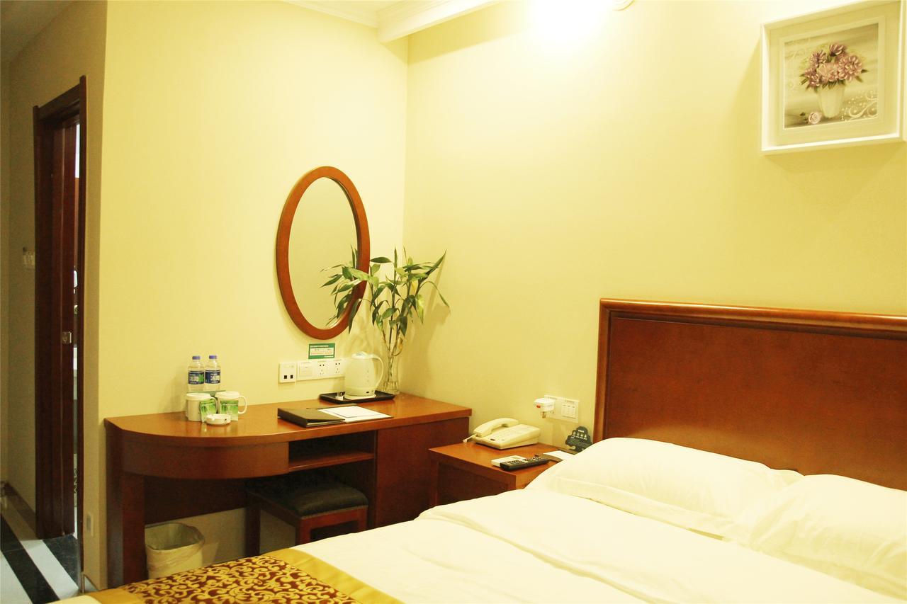 Greentree Inn Henan Kaifeng Gulou Square Express Hotel المظهر الخارجي الصورة